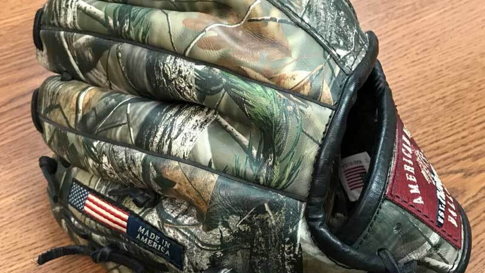 Baseball Mitt Camo SM