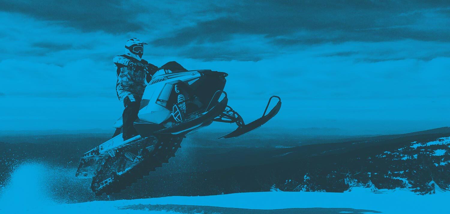 SS Snowmobile Jumping blue3